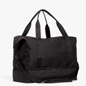 Lo & Sons Catalina Deluxe Recycled Poly Duffel